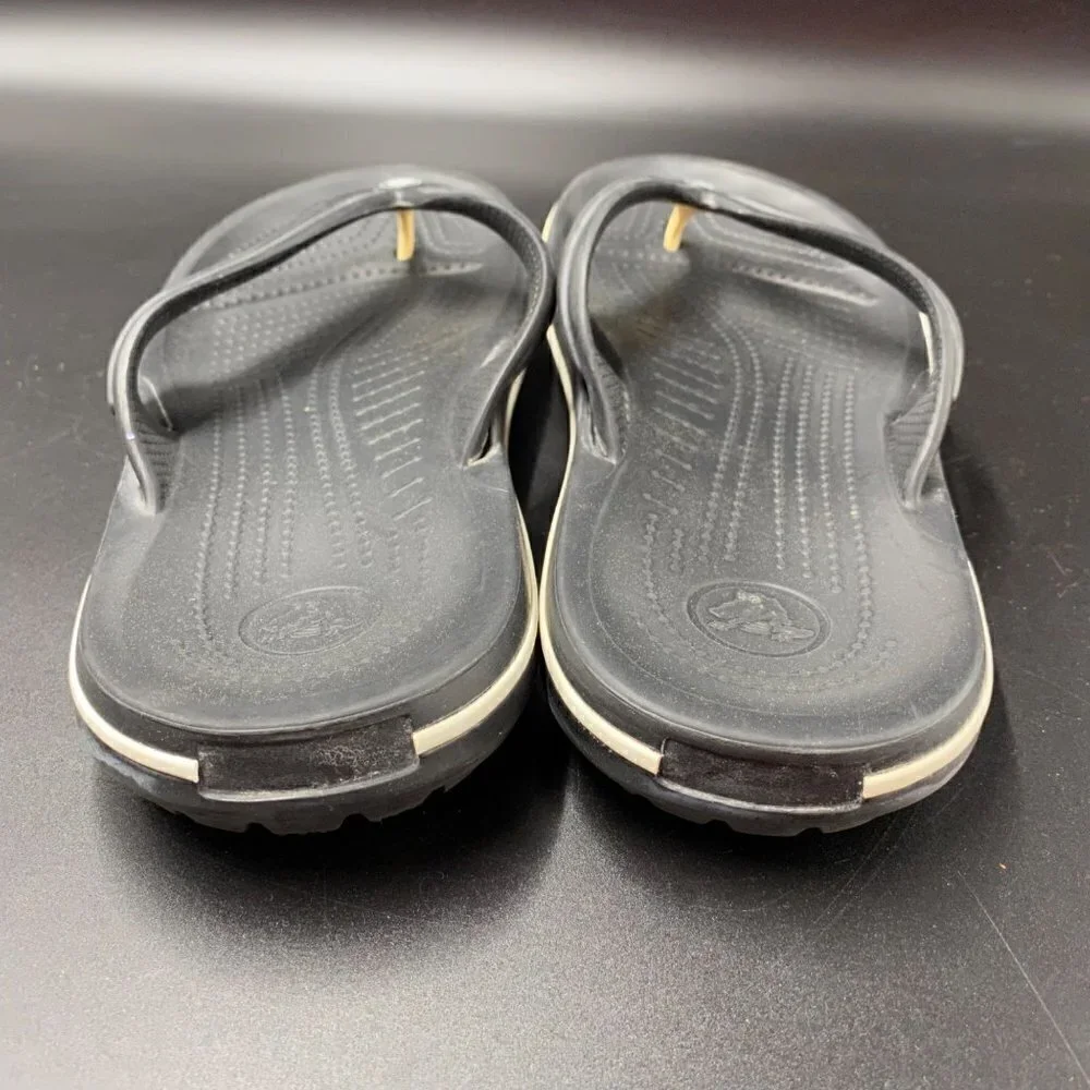 Crocs Black Flip Flops Men's Size 10/Women's Size 12